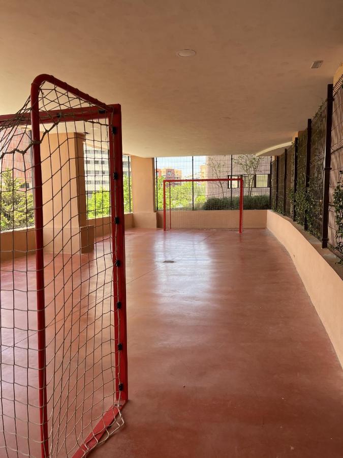 -Malagasunapts-Skygarden Teatinos Pool Playground Luaran gambar
